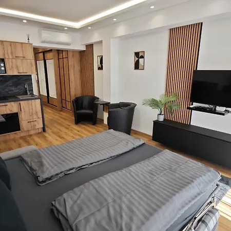 Exclusive Apartment *
